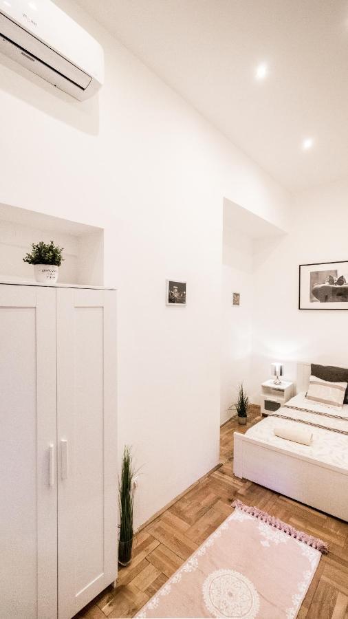 Real Apartments Klauzal II Budapest Exterior photo